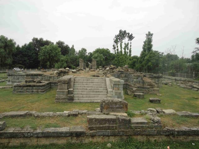 Visit to Avantipur Ruins