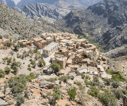 Full-Day Guided Tour of Jebel Akhdar & Heritage Villages