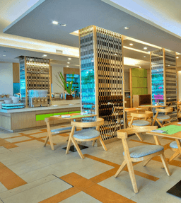 Hotel Ashlee Plaza
