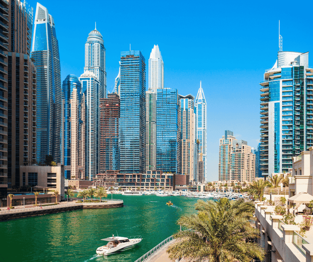 Dubai Marine Yacht Tour
