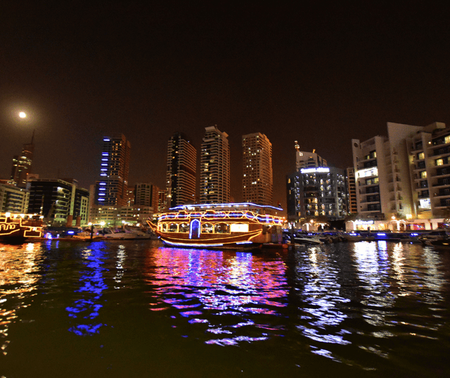 Dubai Marine Yacht Tour