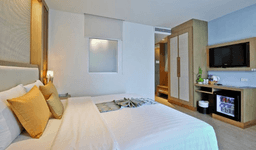 Hotel Ashlee Plaza