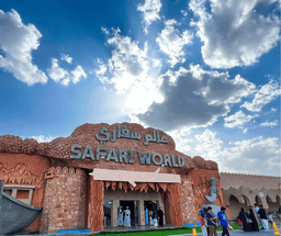 Zoo Adventure & Sunset Safari in Wahiba Sands