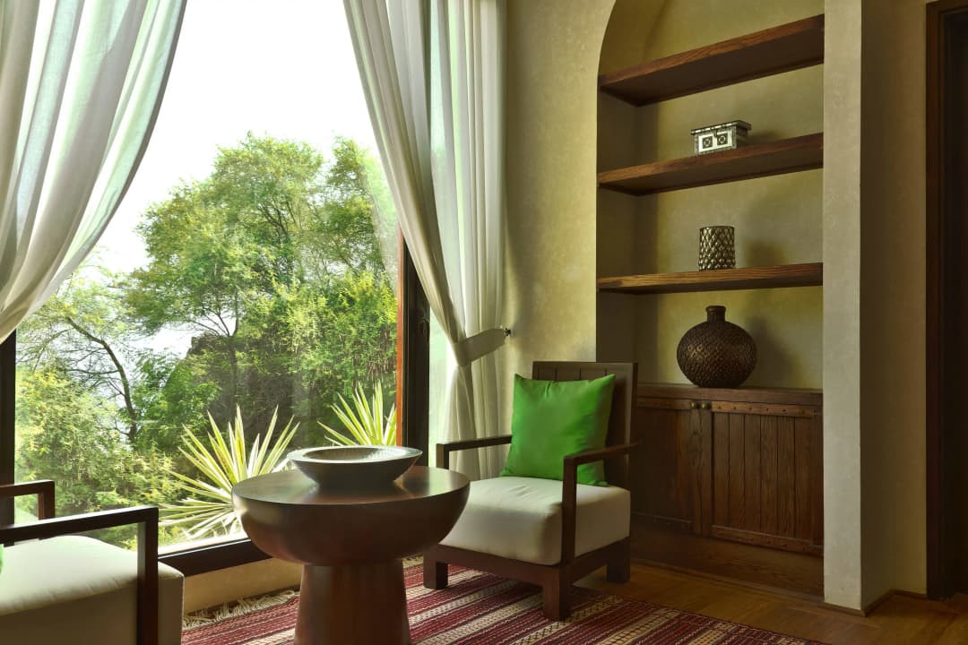Al Bustan Palace