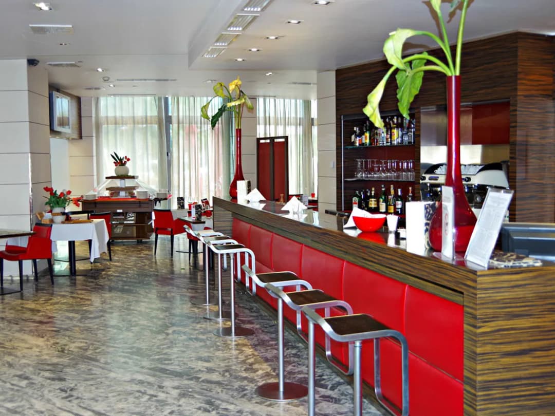 Antony Palace Hotel