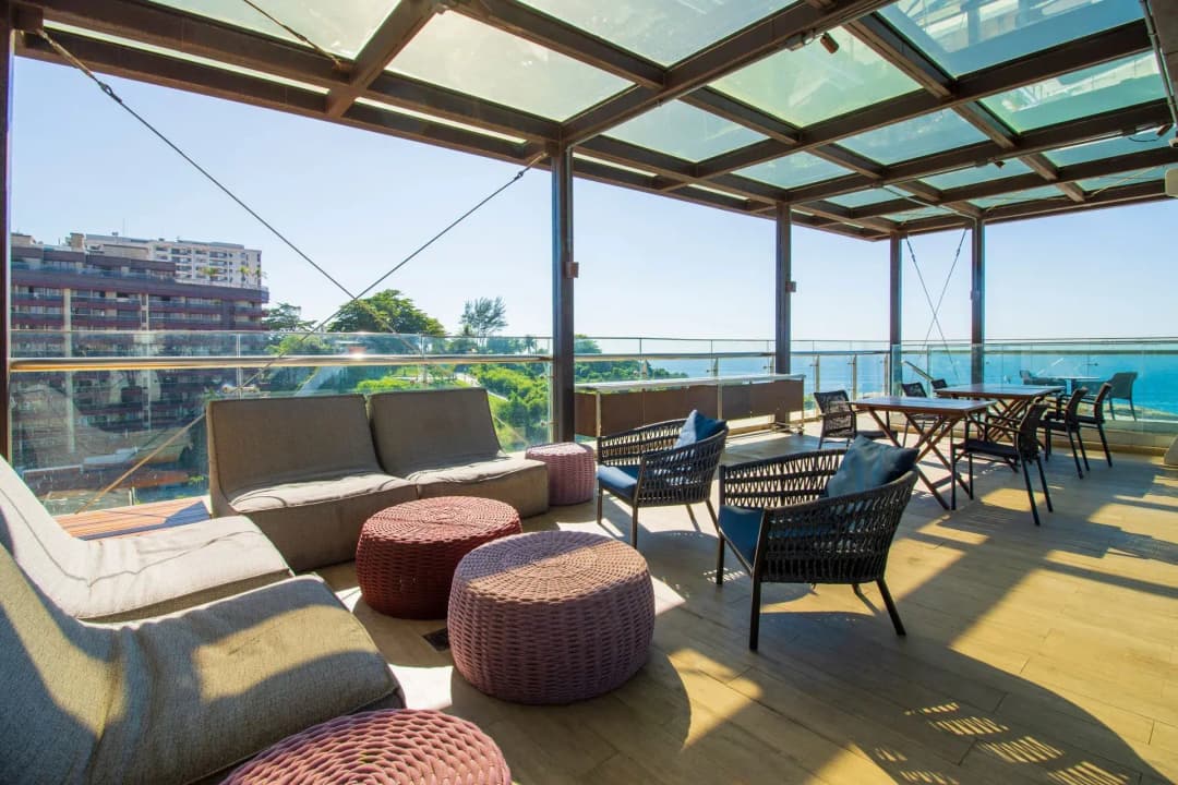 Arena Leme Hotel