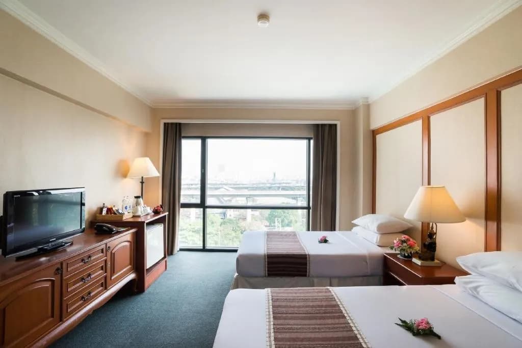 Bangkok Palace