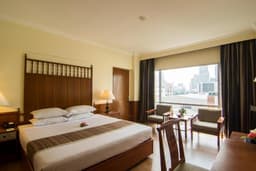 Bangkok Palace