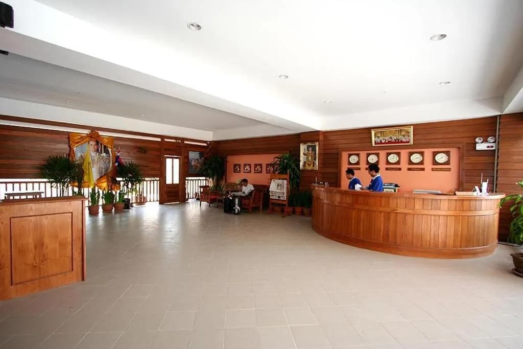 Bel Aire Hotel