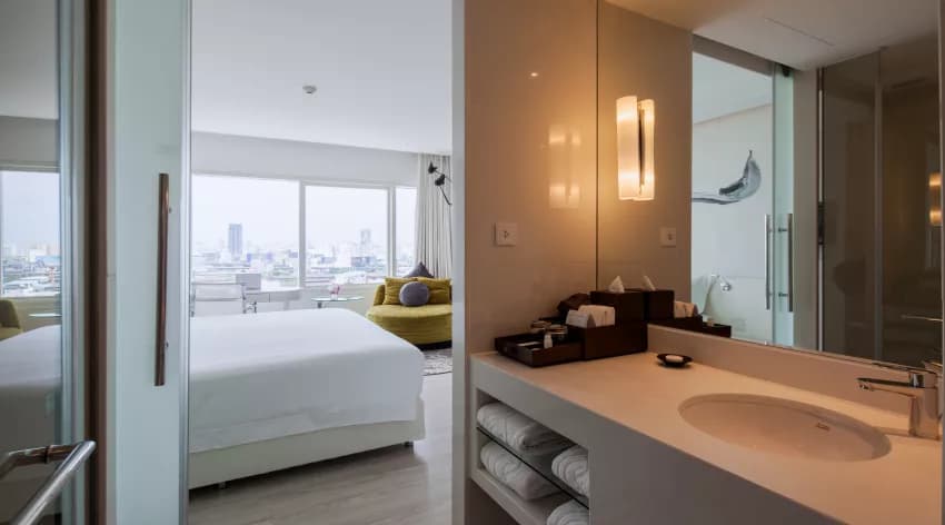 Centara Watergate