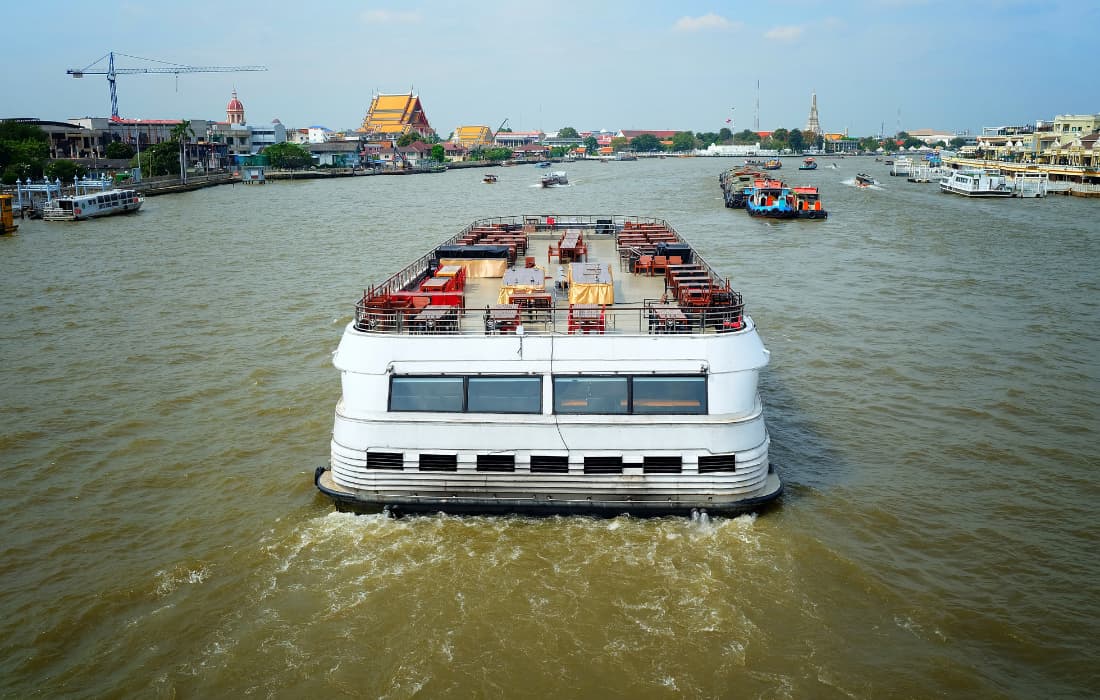Chao Phraya River Dinner Cruise
