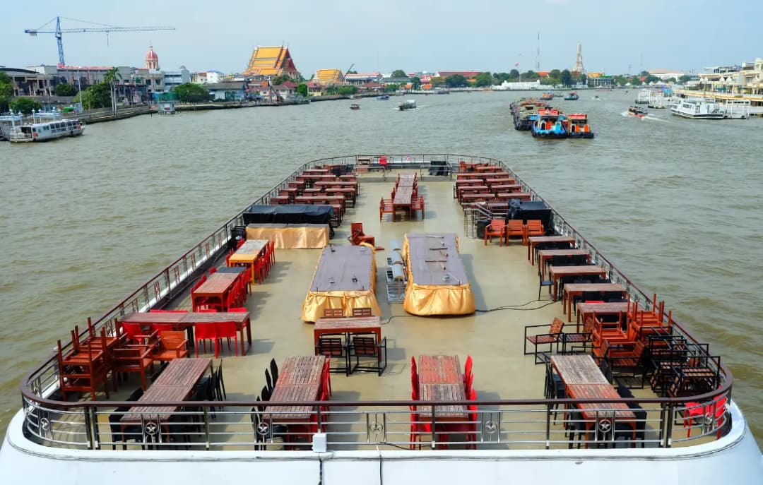 Chao Phraya River Dinner Cruise