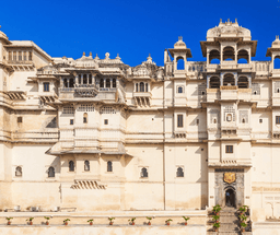 City Palace Visit & Rayta Hills Excursion