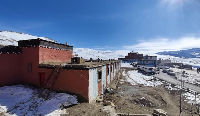 Sightseeing Around kaza