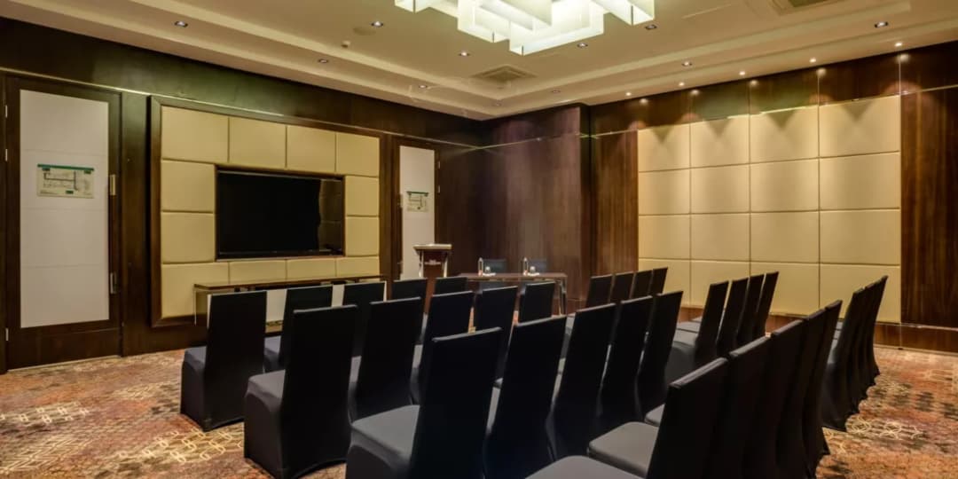 Crown Plaza by IHG