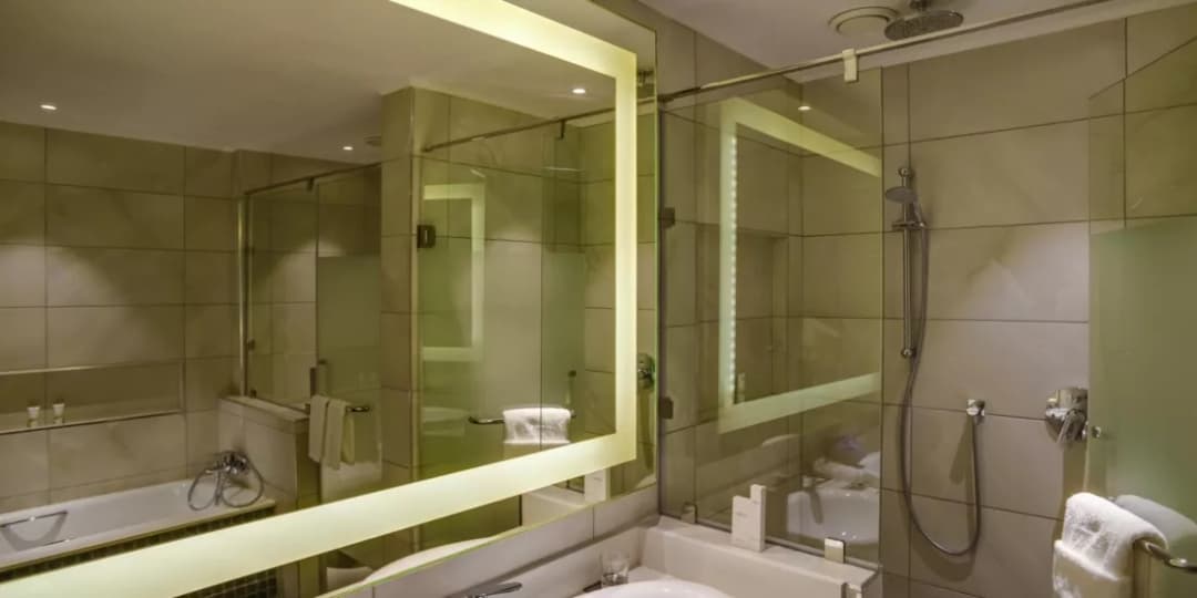 Crown Plaza by IHG