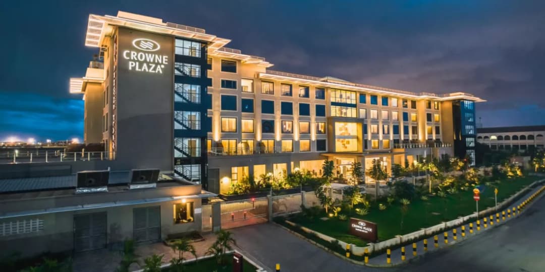 Crown Plaza by IHG