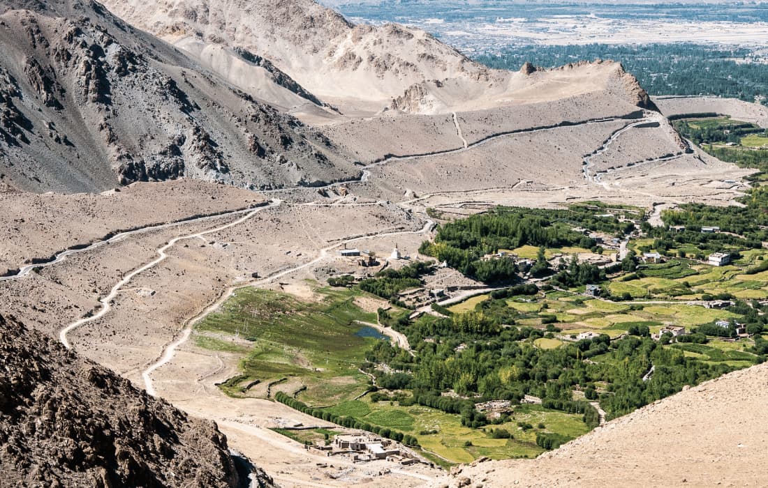 Way to Khardungla Pass