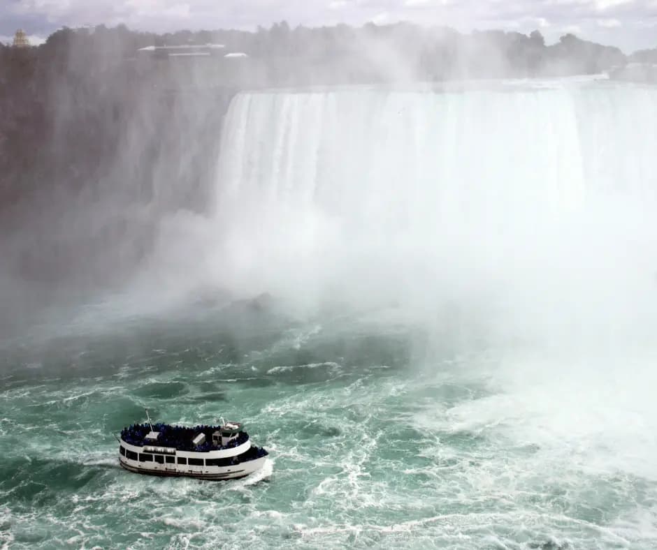 Boat ride under the falls