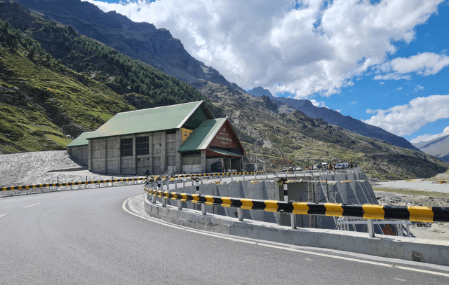 Drive from Chandratal to Manali