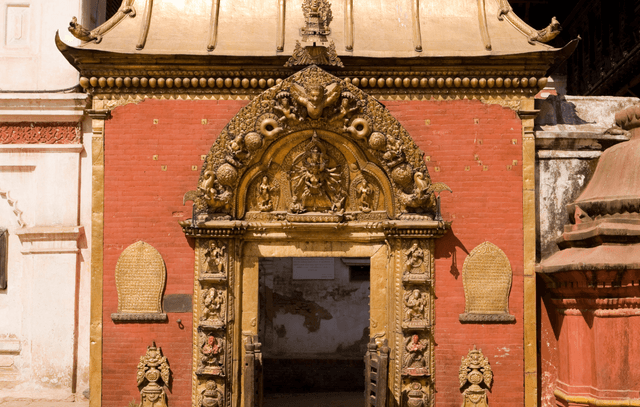 Bhaktapur Sightseeing Tour