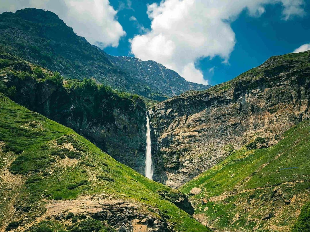 Sissu Waterfall