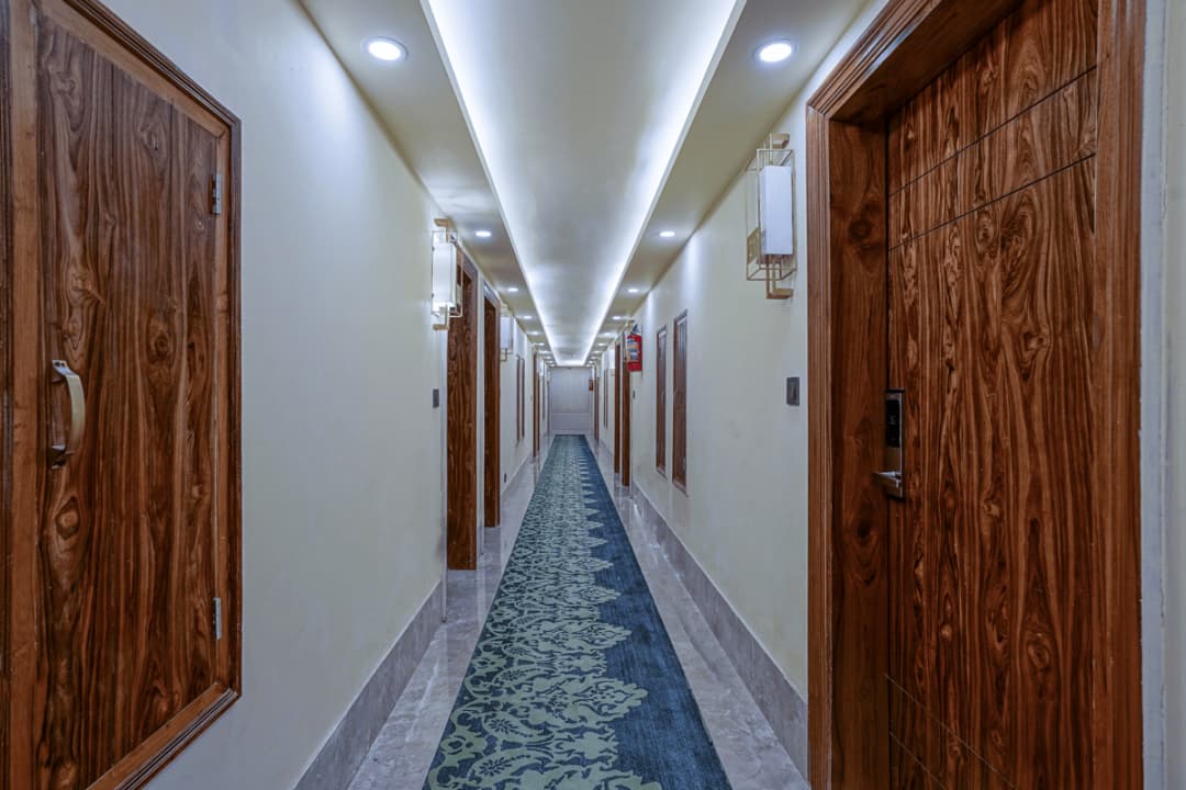 Hill Top Hotel