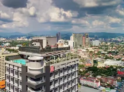 https://cdn.fullontravel.com/Hilton Garden Inn