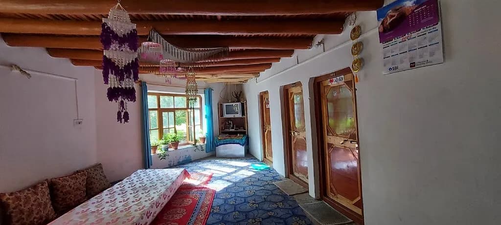 Home Stay Bagdour