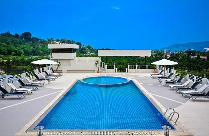 Hotel Ashlee Plaza