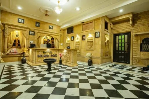 Hotel Golden Rock Jaisalme