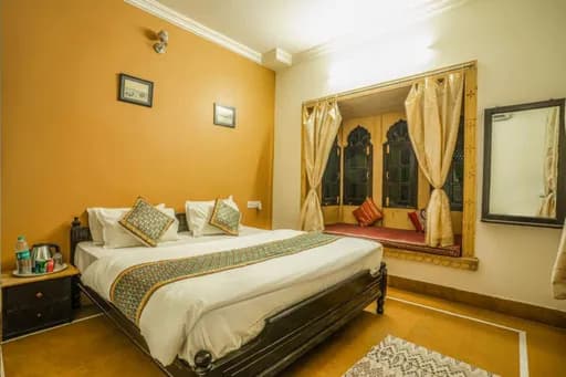 Hotel Golden Rock Jaisalme