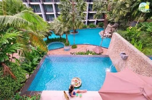 Hula Hula Krabi