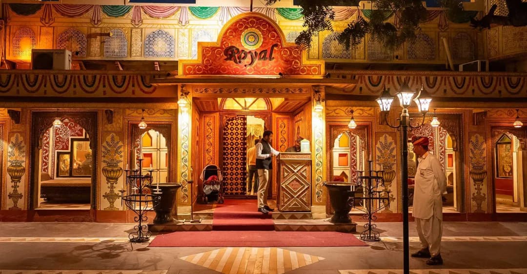 Jaipur Forts Tour with Jal Mahal & Birla Mandir