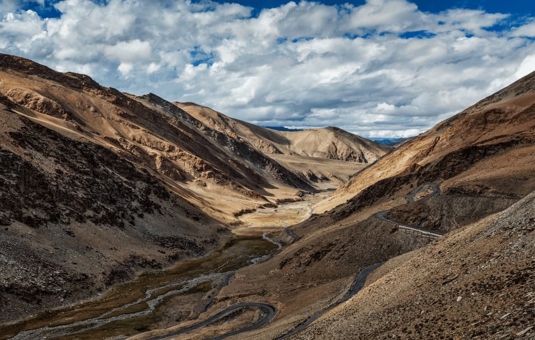 Journey from Leh to Sarchu