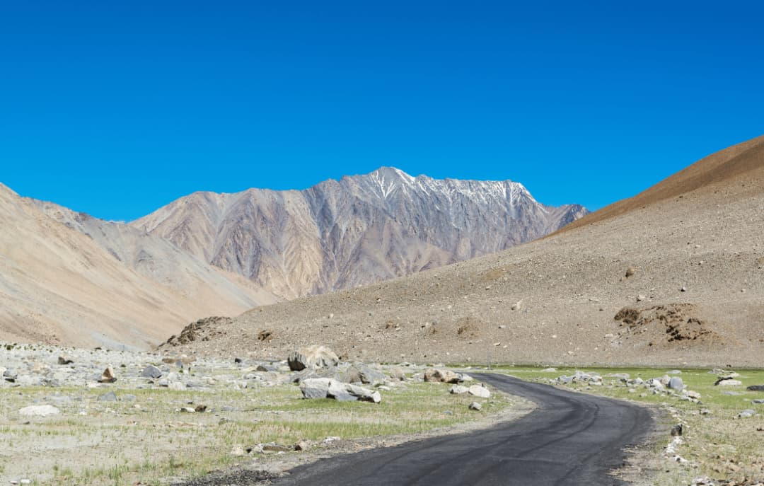 Road to Pangong