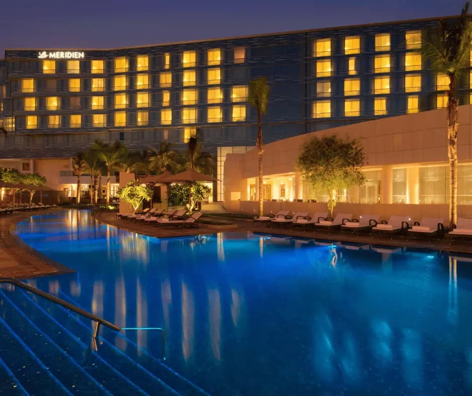 https://cdn.fullontravel.com/Le Méridien Cairo Airport