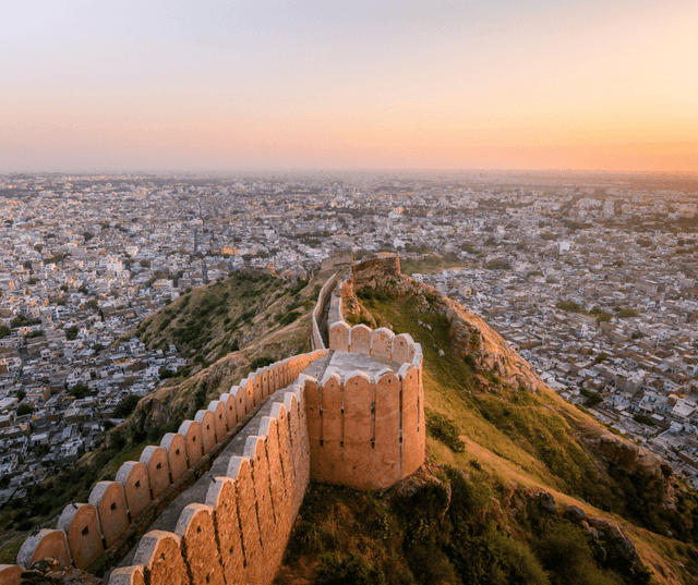 Jaipur Forts Tour with Jal Mahal & Birla Mandir