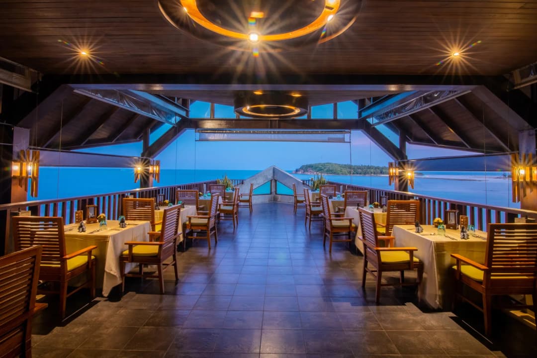 Nora Buri Resort