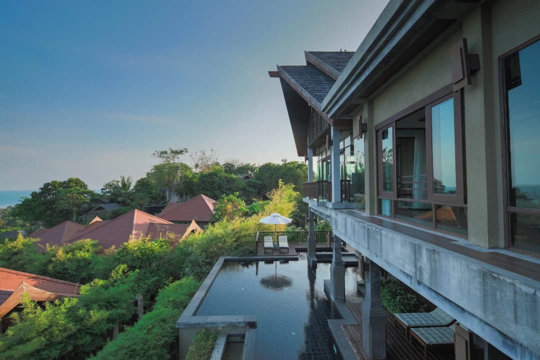 Nora Buri Resort