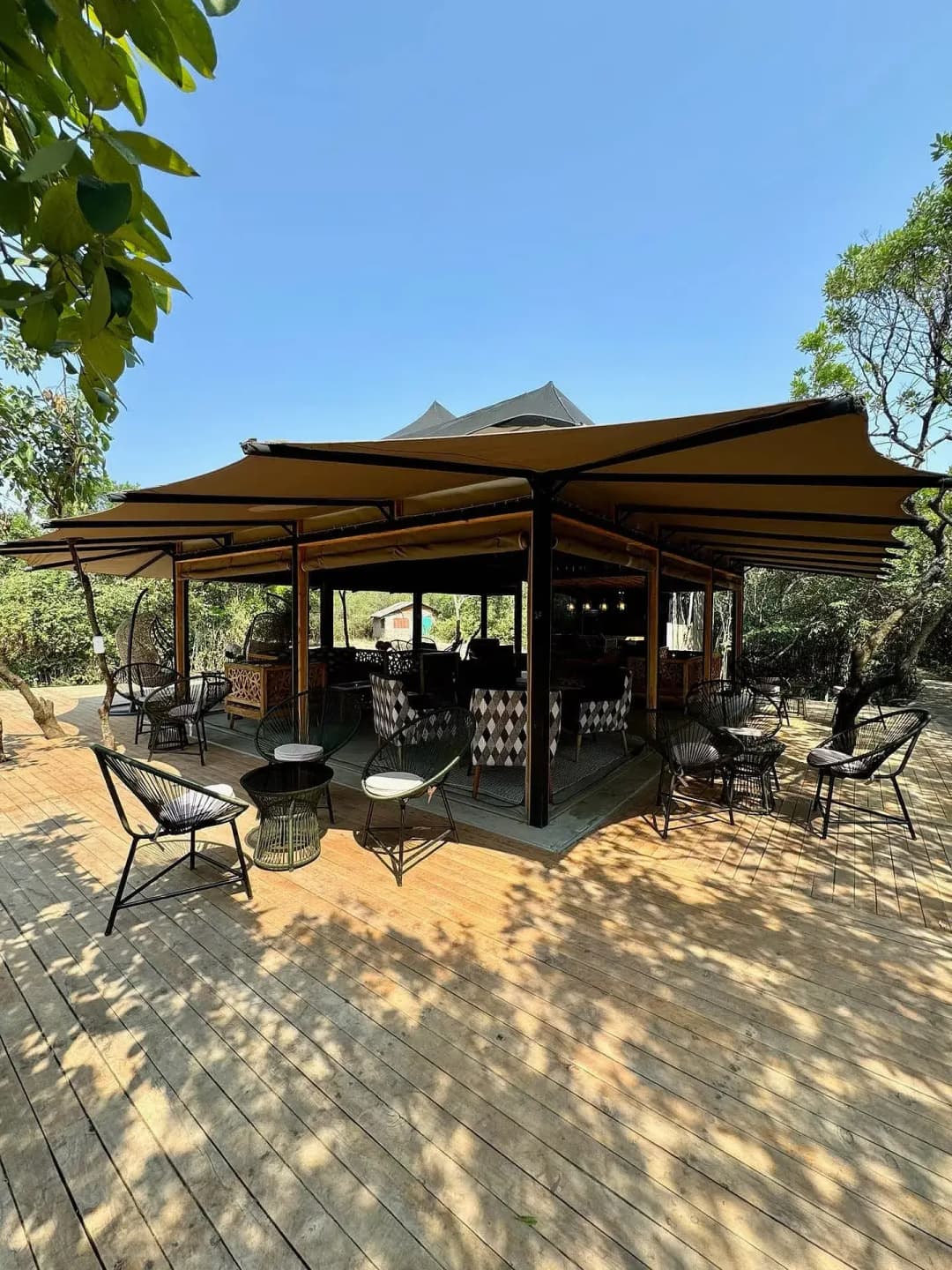 Olkinyei Mara Tented Camp