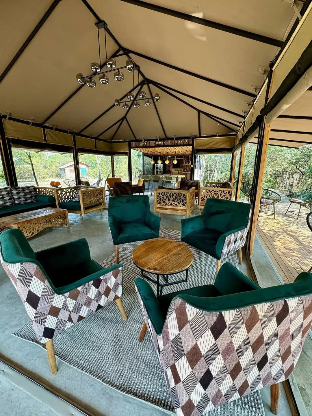 Olkinyei Mara Tented Camp