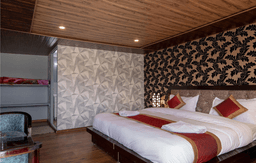 Pangong Heights Cottages