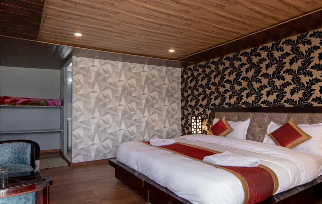 Pangong Heights Cottages
