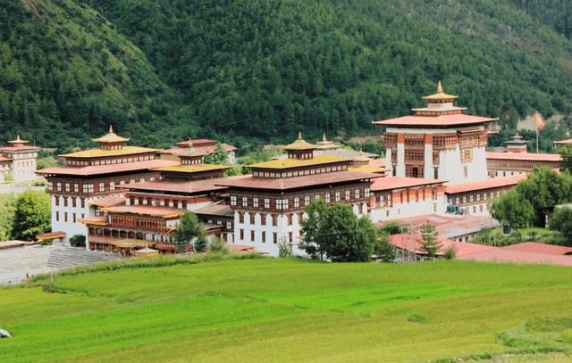 Thimpu Sightseeing Tour