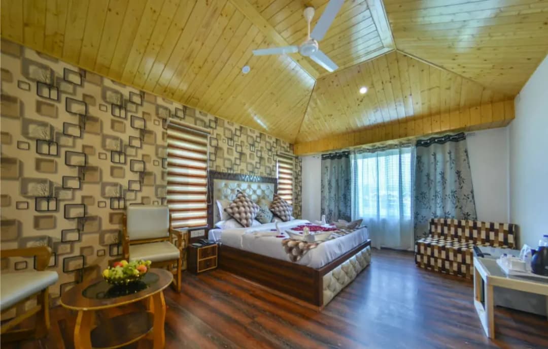 Pearl Continental