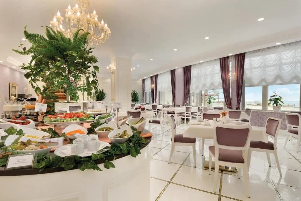 Ramada by Wyndham hotel