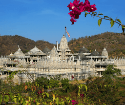 Transfer to Jodhpur with En Route Sightseeing