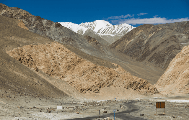 Journey from Turtuk to Pangong