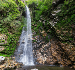 Hike to Chhoie Waterfall